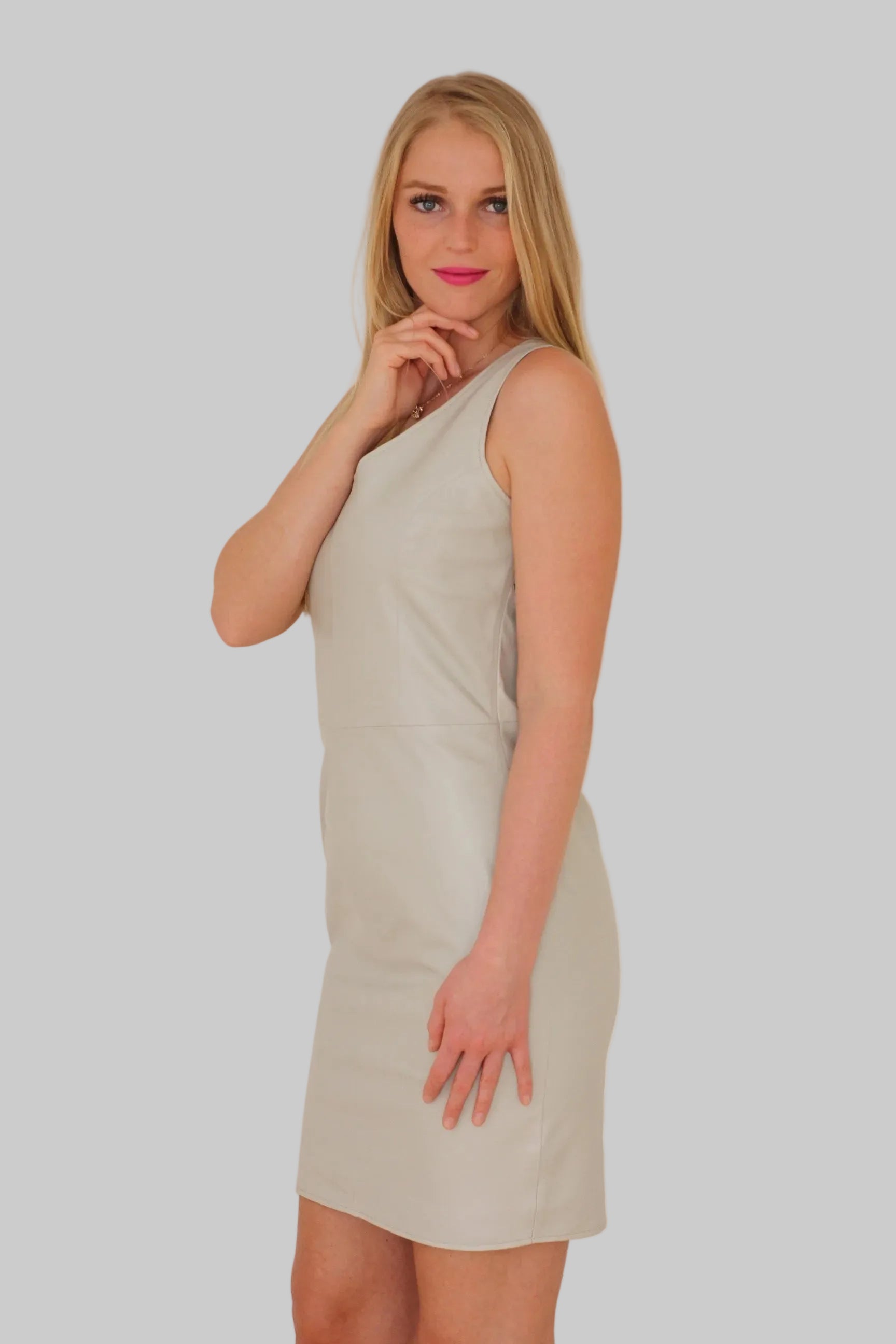 Nappalederkleid in verschiedenen Farben