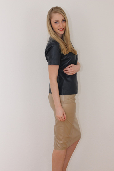 Luxus-Lederrock in der Farbe sand, Pencilskirt / Bleistiftrock, Grösse 40