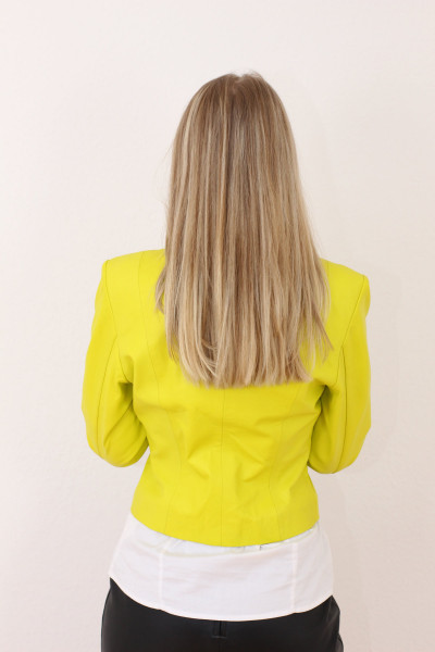 Taillierte Lederjacke in gelb - Grösse M