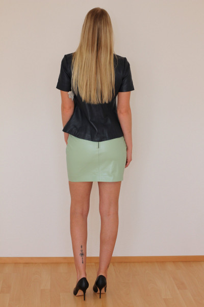 Mini - Lederrock in powder green, Größe 38, Nappaleder