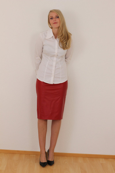 Luxus-Lederrock in rot - Pencilskirt / Bleistiftrock - Größe 38