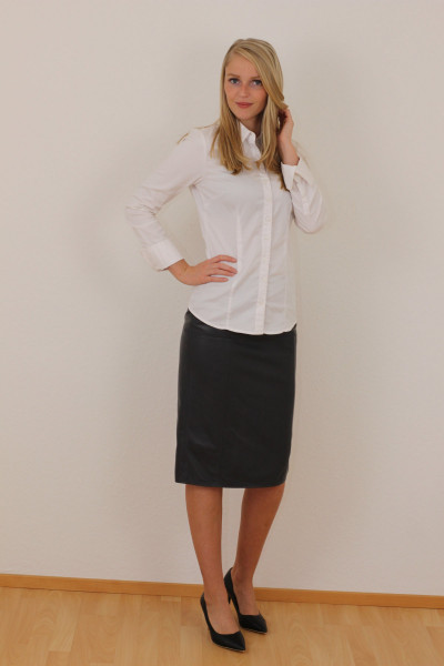 Luxus-Lederrock in der Farbe anthrazit, Pencilskirt / Bleistiftrock, Grösse 48